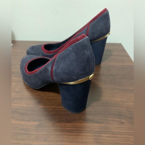 Tommy Hilfiger dark blue velvet high heels - Picture 2 of 2